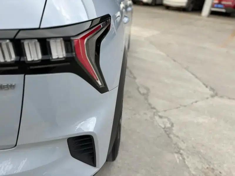 Lynk & Co 06 EM-P 2021 Model 84KM Range Pro — миниатюра 8