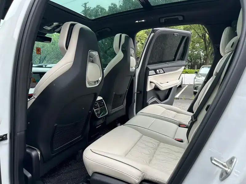 Lynk & Co 09 2021 2.0T Pro 7-seater — миниатюра 10