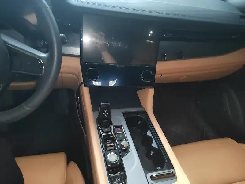 Lynk & Co 09 2021 2.0T Halo 6-seater — миниатюра 14