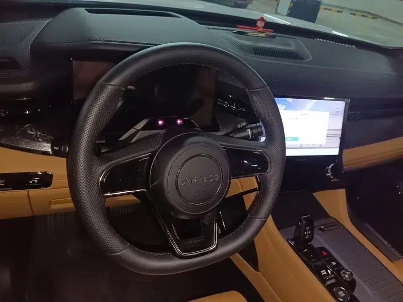 Lynk & Co 09 2021 2.0T Halo 7-seater — миниатюра 11