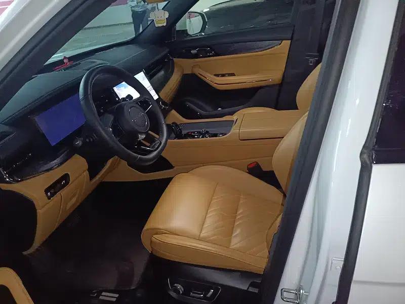 Lynk & Co 09 2021 2.0T Halo 7-seater — миниатюра 7