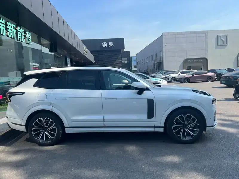 Lynk & Co 09 2021 2.0T Halo 6-seater — миниатюра 4
