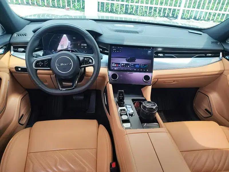 Lynk & Co 09 2024 2.0T AWD Sport Edition — миниатюра 10
