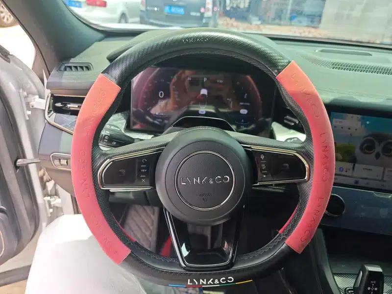 Lynk & Co 09 2021 2.0T Halo 7-seater — миниатюра 12