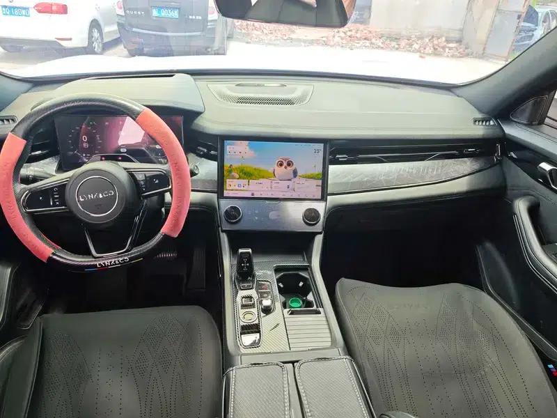 Lynk & Co 09 2021 2.0T Halo 7-seater — миниатюра 9