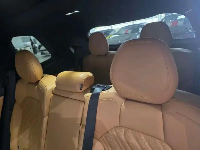 Lynk & Co 09 2021 2.0T Halo 7-seater — миниатюра 15