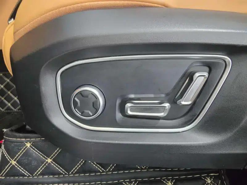Lynk & Co 09 2021 2.0T Halo 7-seater — миниатюра 17