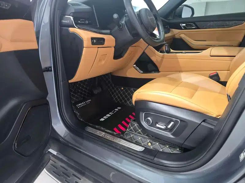 Lynk & Co 09 2021 2.0T Halo 7-seater — миниатюра 23