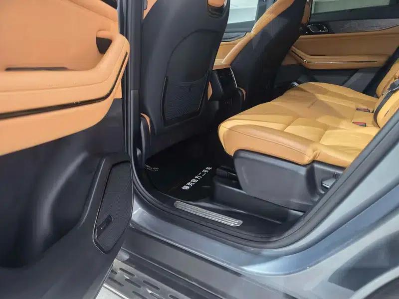 Lynk & Co 09 2021 2.0T Halo 7-seater — миниатюра 10