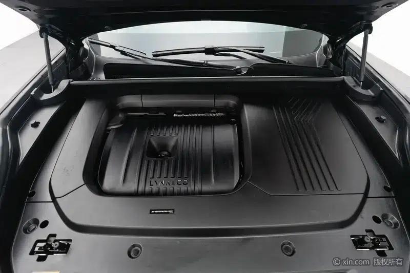 Lynk & Co 09 2021 2.0T Halo 7-seater — миниатюра 5
