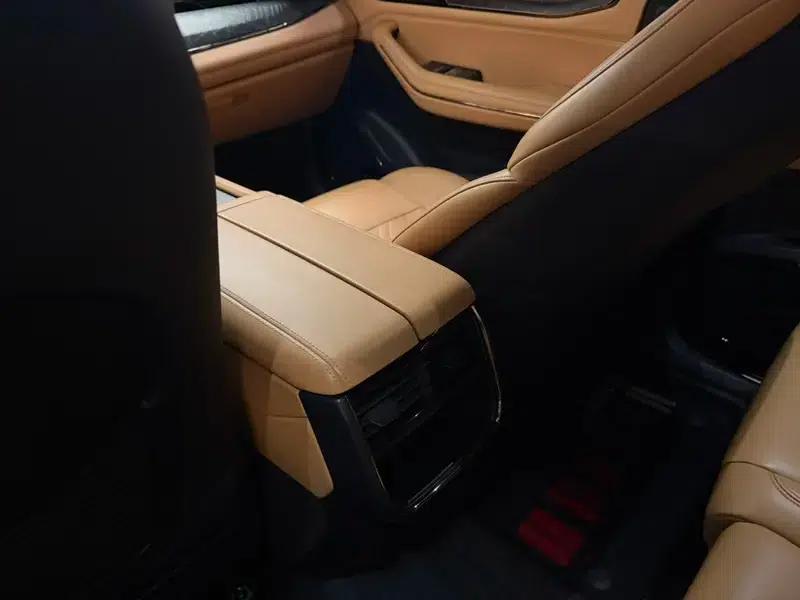 Lynk & Co 09 2021 2.0T Halo 7-seater — миниатюра 5