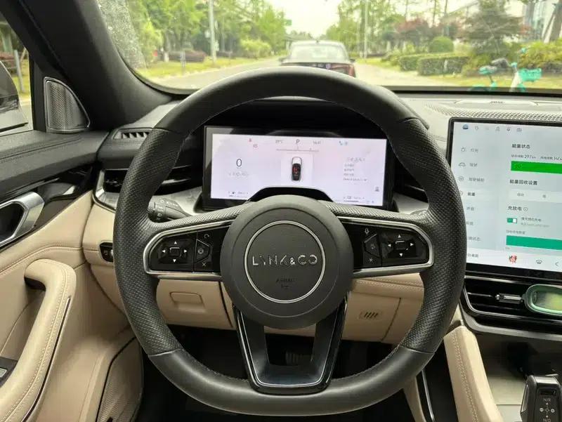 Lynk & Co 09 2024 2.0T AWD Sport Edition — миниатюра 15