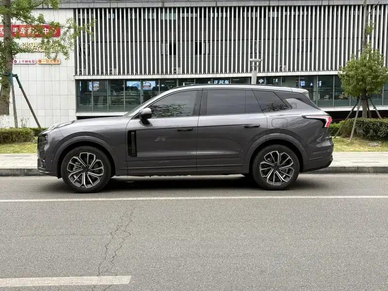 Lynk & Co 09 2024 2.0T AWD Sport Edition — миниатюра 4