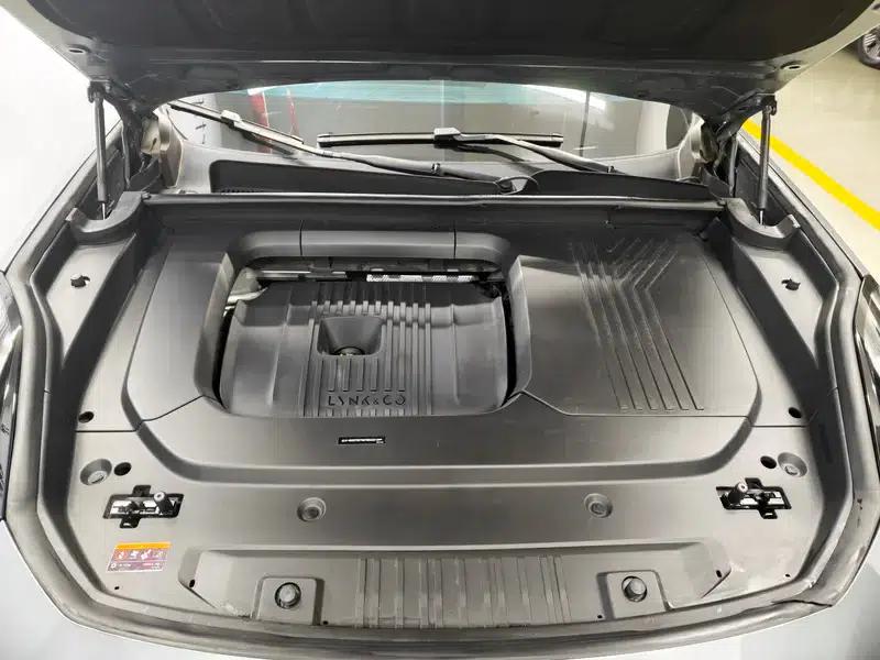 Lynk & Co 09 2021 2.0T Halo 6-seater — миниатюра 6