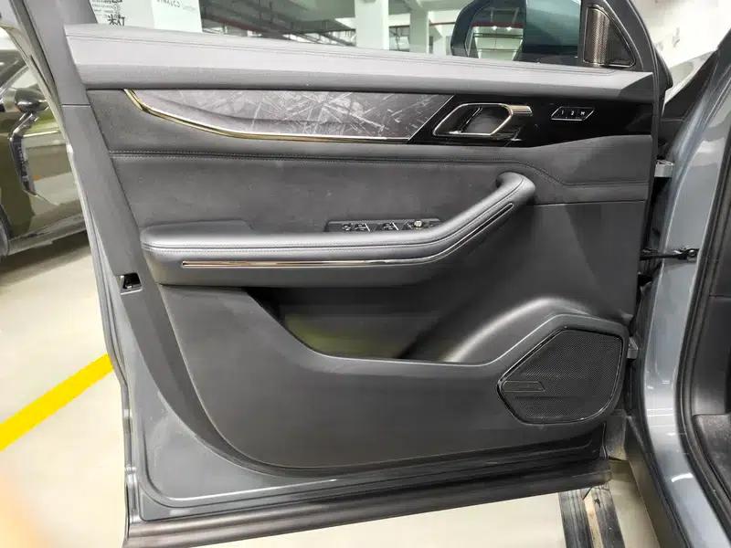 Lynk & Co 09 2021 2.0T Halo 6-seater — миниатюра 8