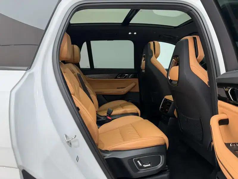 Lynk & Co 09 2021 2.0T Halo 6-seater — миниатюра 28