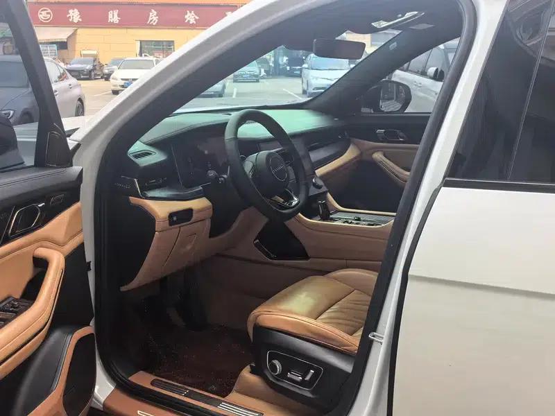 Lynk & Co 09 2021 2.0T Halo 6-seater — миниатюра 17