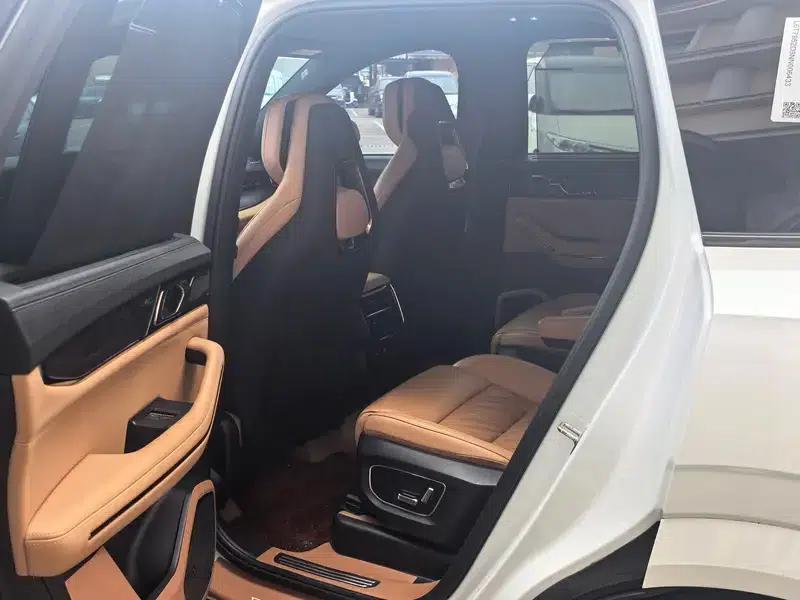 Lynk & Co 09 2021 2.0T Halo 6-seater — миниатюра 18