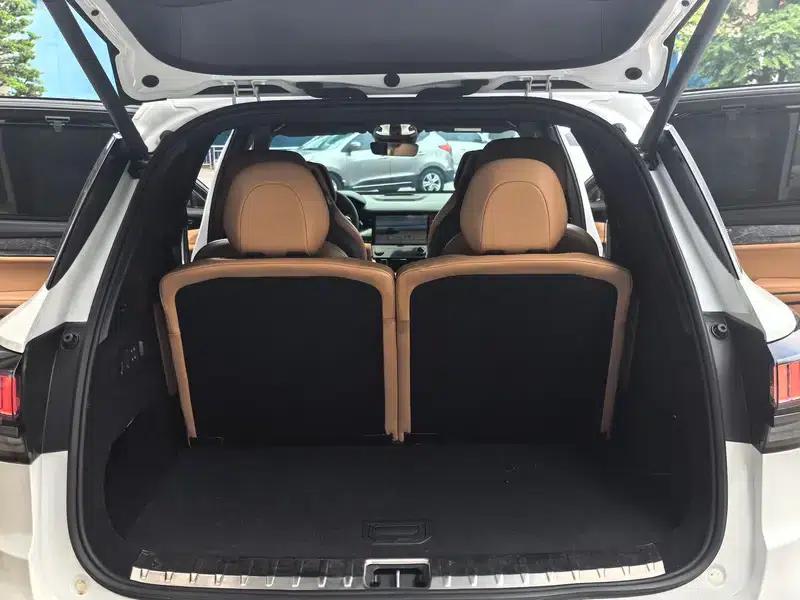Lynk & Co 09 2021 2.0T Halo 6-seater — миниатюра 20