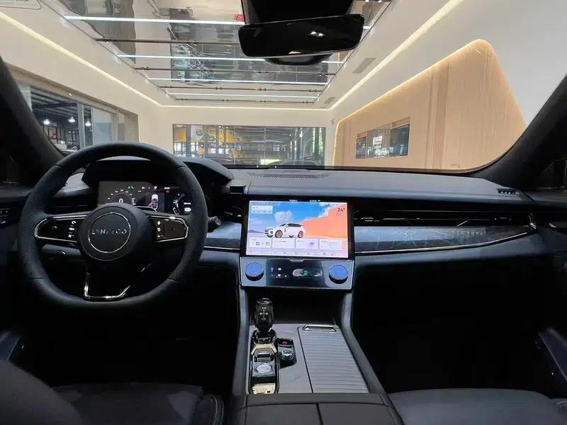Lynk & Co 09 2021 2.0T Halo 6-seater — миниатюра 12