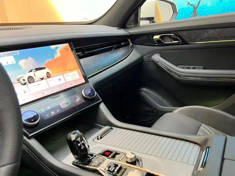 Lynk & Co 09 2021 2.0T Halo 6-seater — миниатюра 15