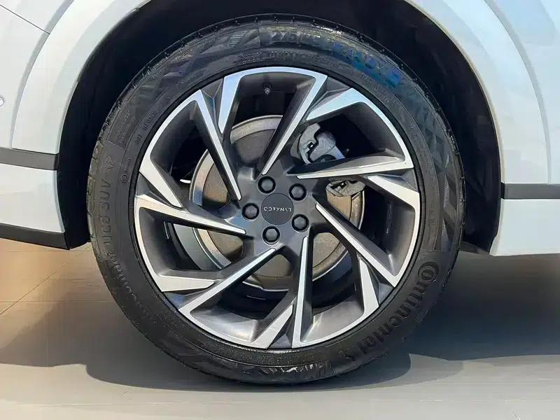 Lynk & Co 09 2021 2.0T Halo 6-seater — миниатюра 8