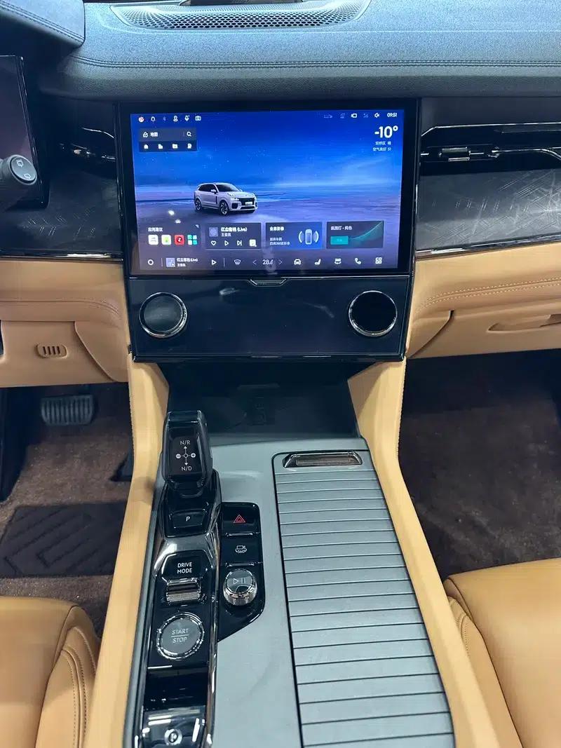 Lynk & Co 09 2021 2.0T Halo 7-seater — миниатюра 9