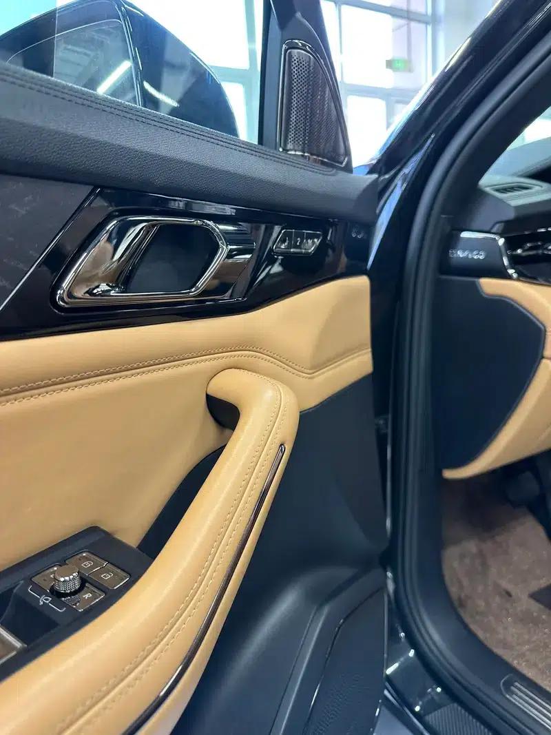 Lynk & Co 09 2021 2.0T Halo 7-seater — миниатюра 10