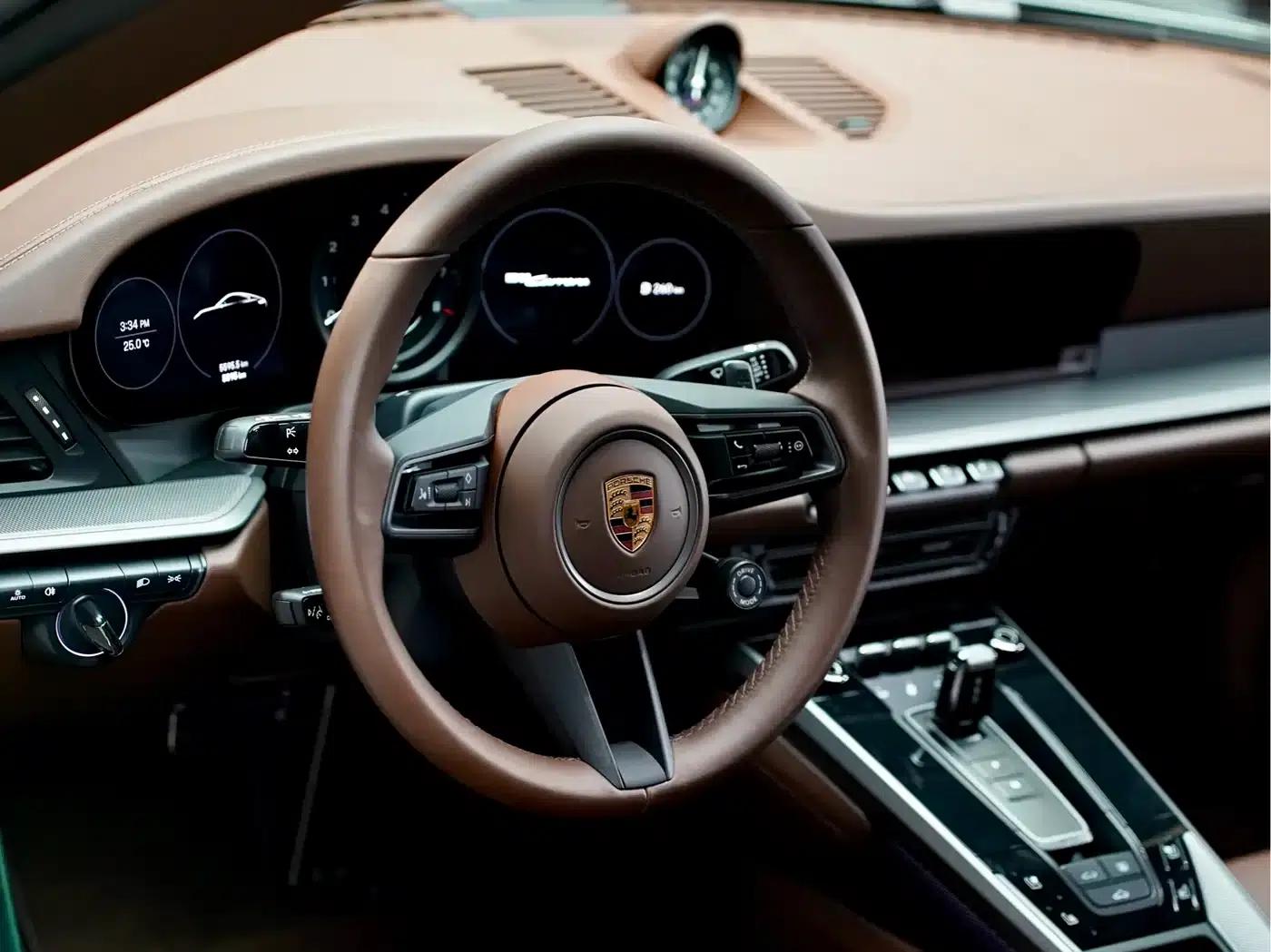 2022 Porsche 911 Carrera 3.0T — миниатюра 13