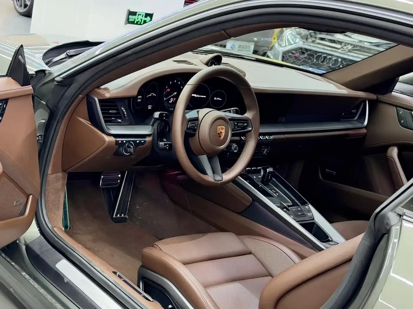 2022 Porsche 911 Carrera 3.0T — миниатюра 16