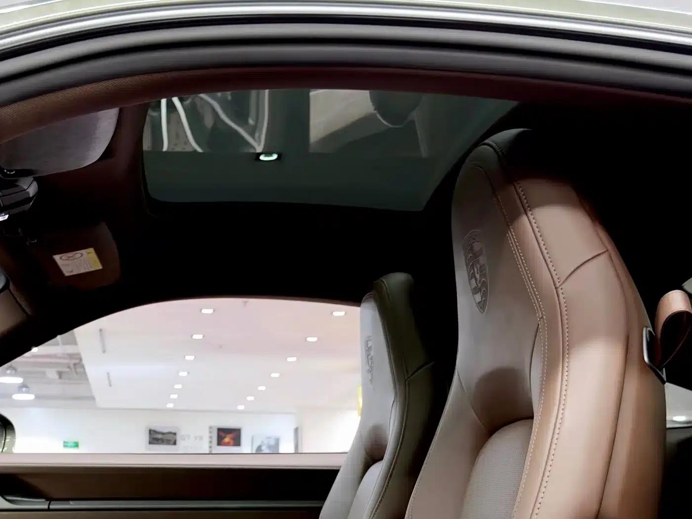 2022 Porsche 911 Carrera 3.0T — миниатюра 9