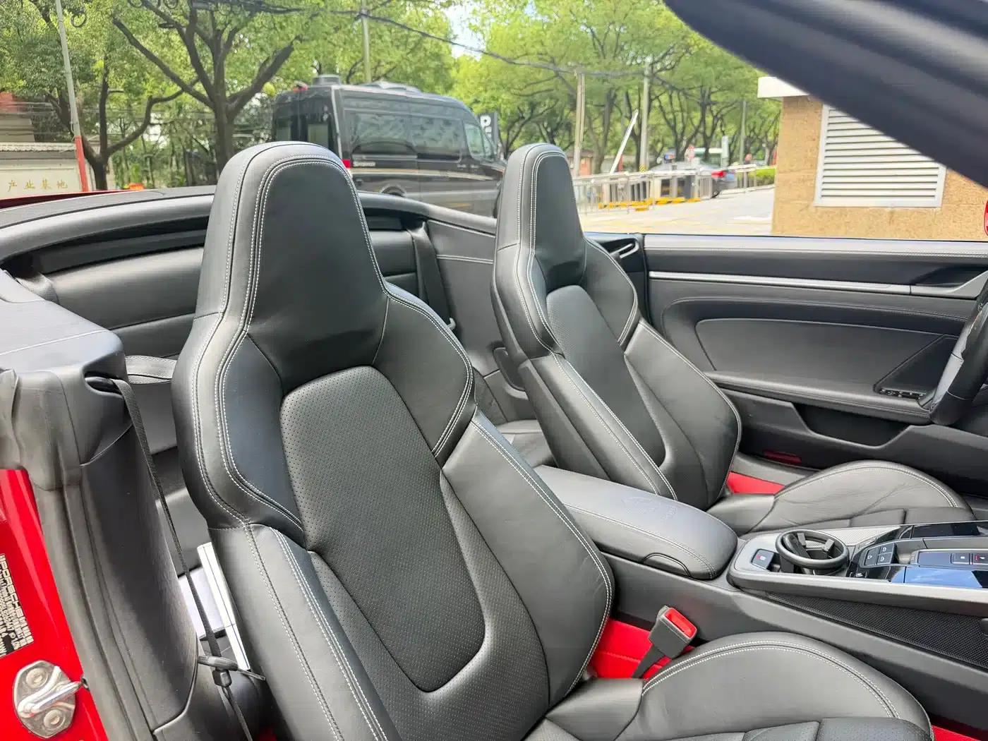 Porsche 911 2019 Carrera 4S Cabriolet 3.0T — миниатюра 9
