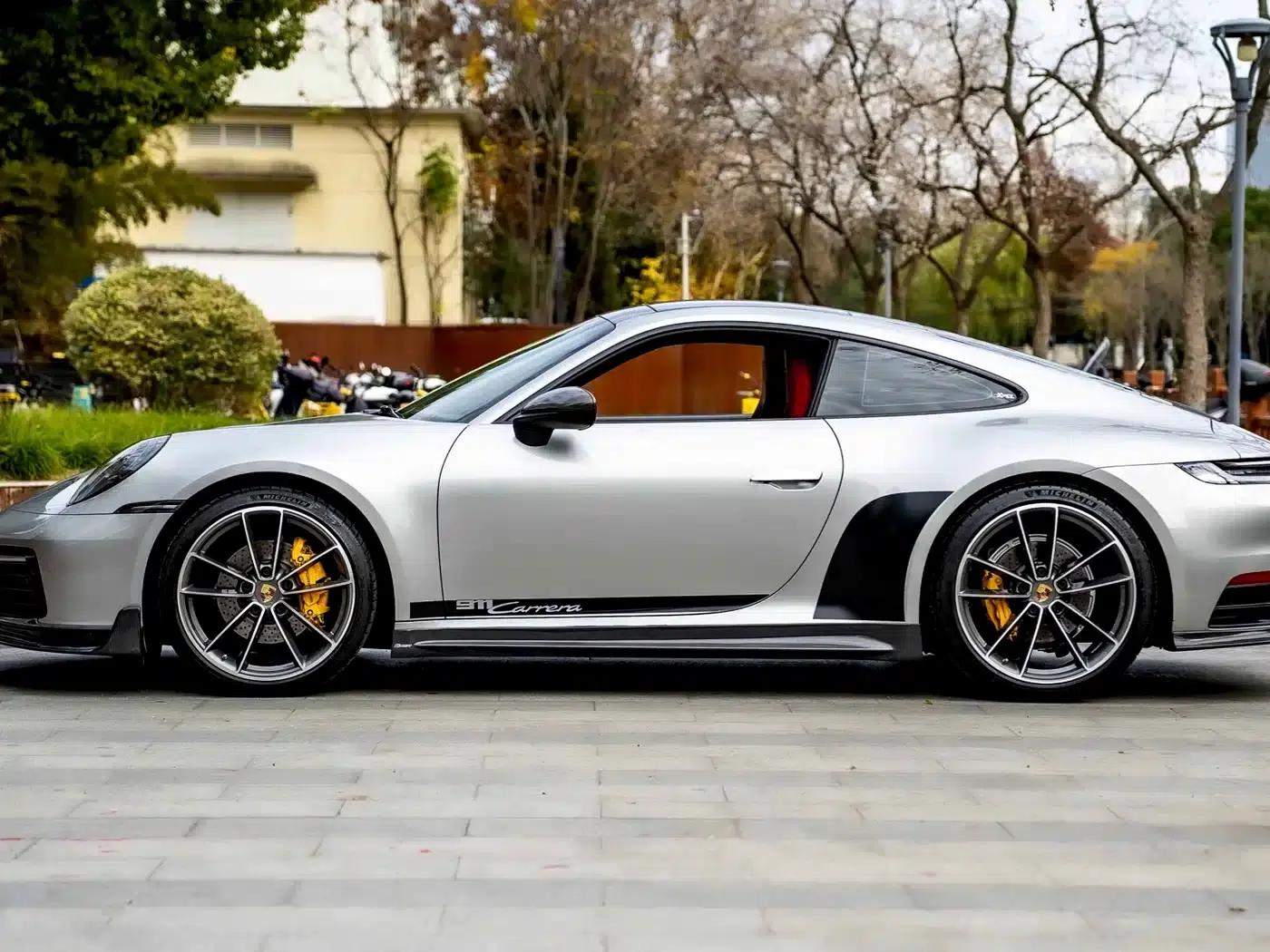 2022 Porsche 911 Carrera 3.0T — миниатюра 3