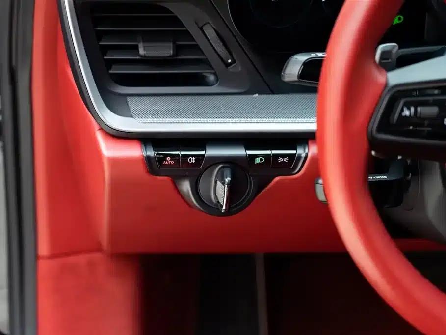 Porsche 911 2020 Carrera 3.0T — миниатюра 11