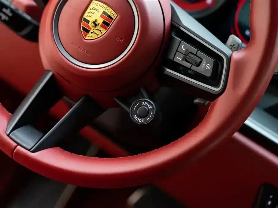 Porsche 911 2020 Carrera 3.0T — миниатюра 14
