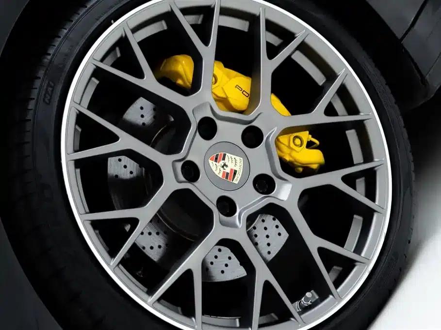 Porsche 911 2020 Carrera 3.0T — миниатюра 5