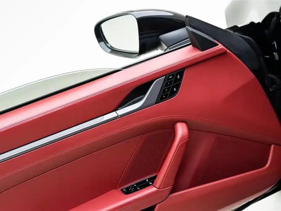 Porsche 911 2020 Carrera 3.0T — миниатюра 10