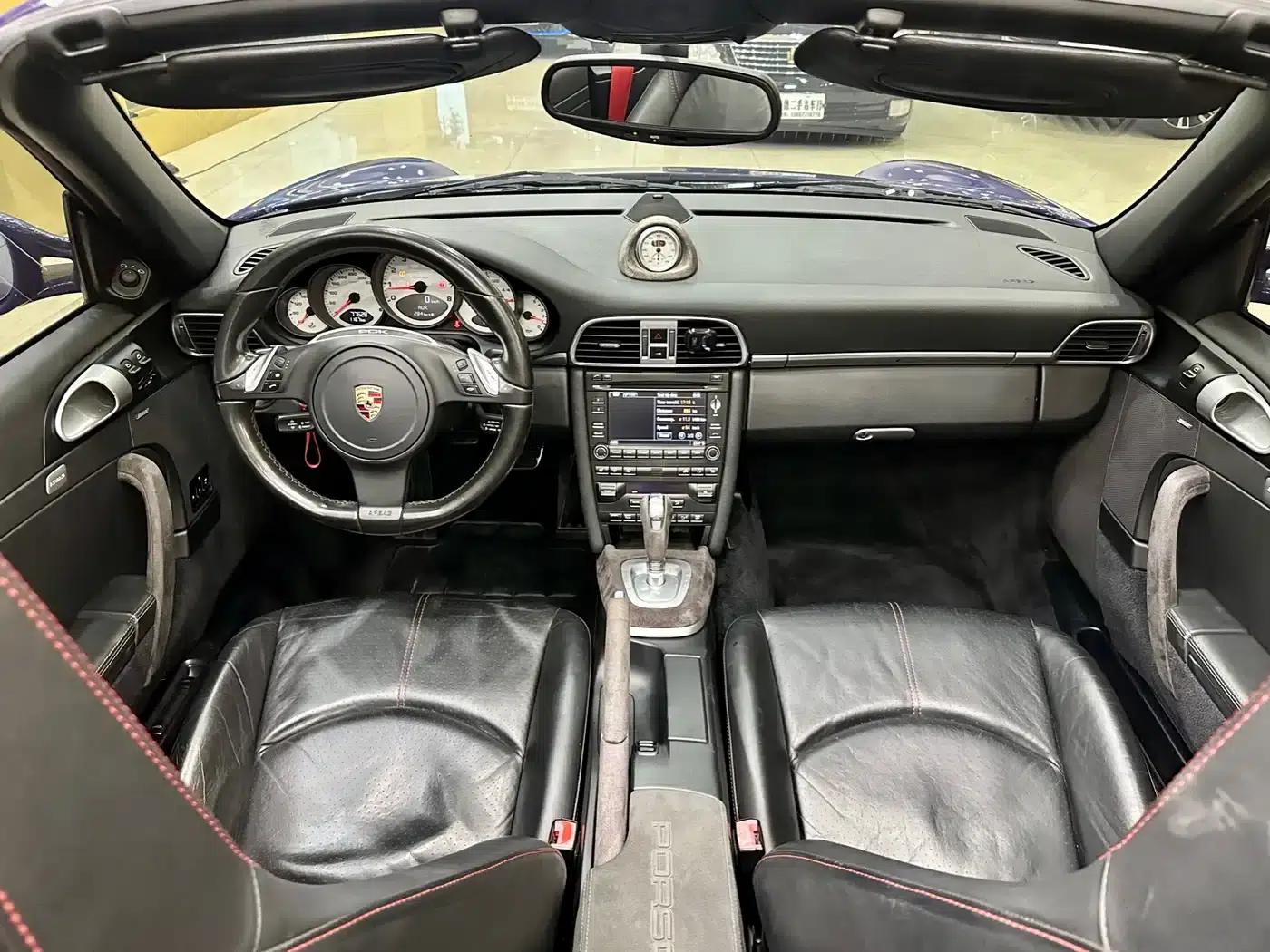 2010 Porsche 911 Carrera 4S Cabriolet 3.8L — миниатюра 12