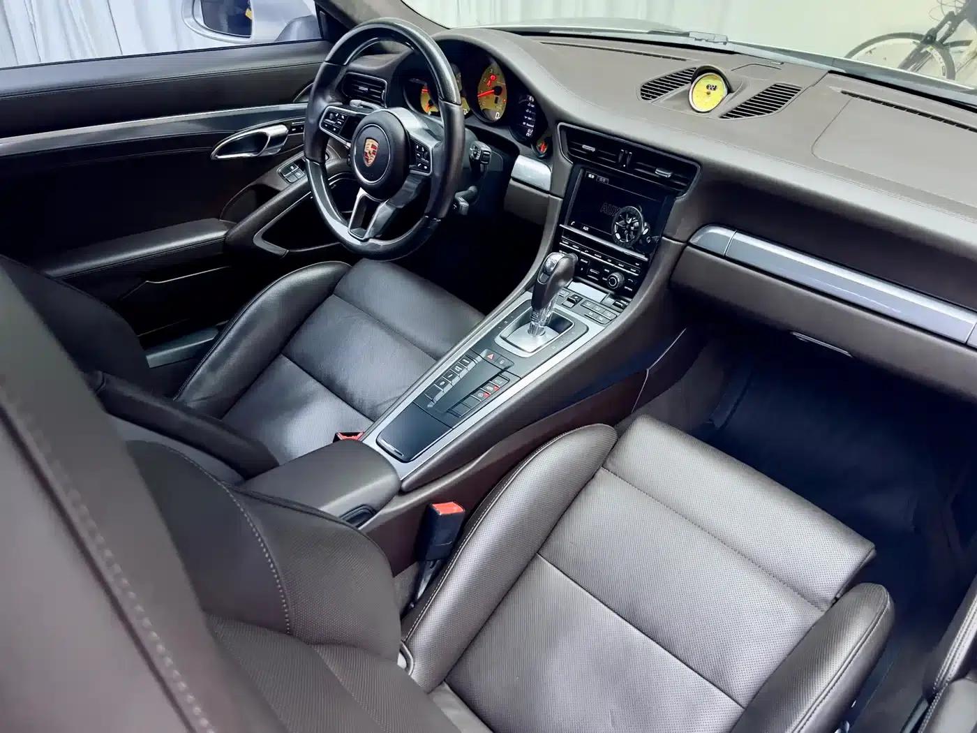 2013 Porsche 911 Carrera 4S 3.8L — миниатюра 14