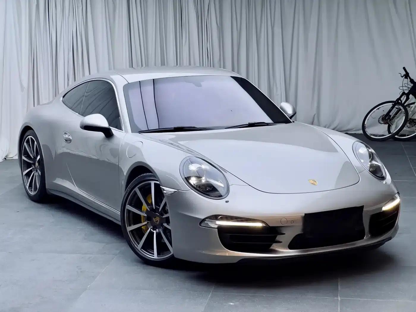 2013 Porsche 911 Carrera 4S 3.8L — миниатюра 3