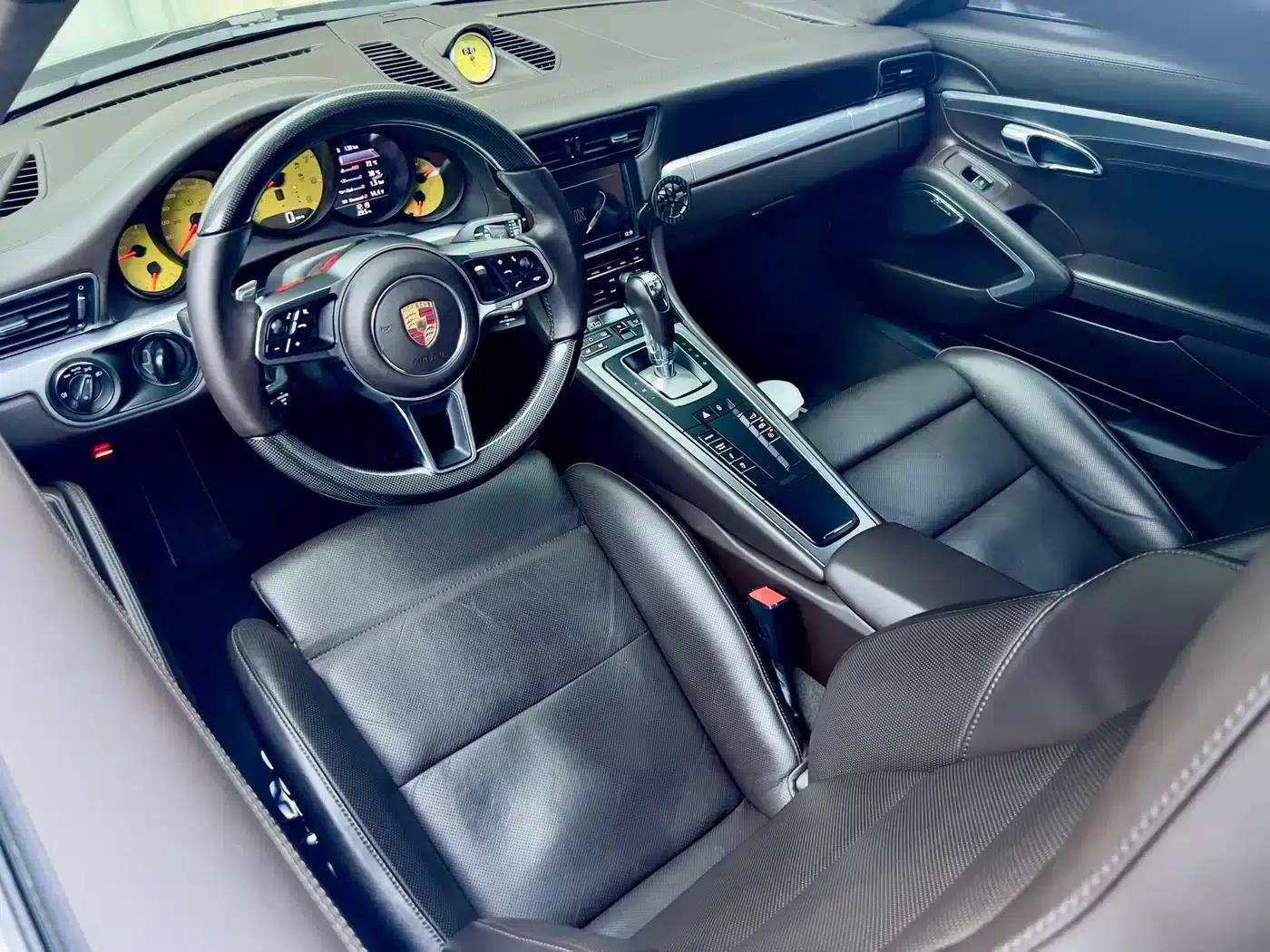 2013 Porsche 911 Carrera 4S 3.8L — миниатюра 10