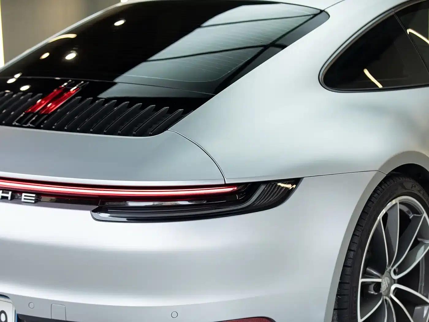 2023 Porsche 911 Carrera 3.0T — миниатюра 6
