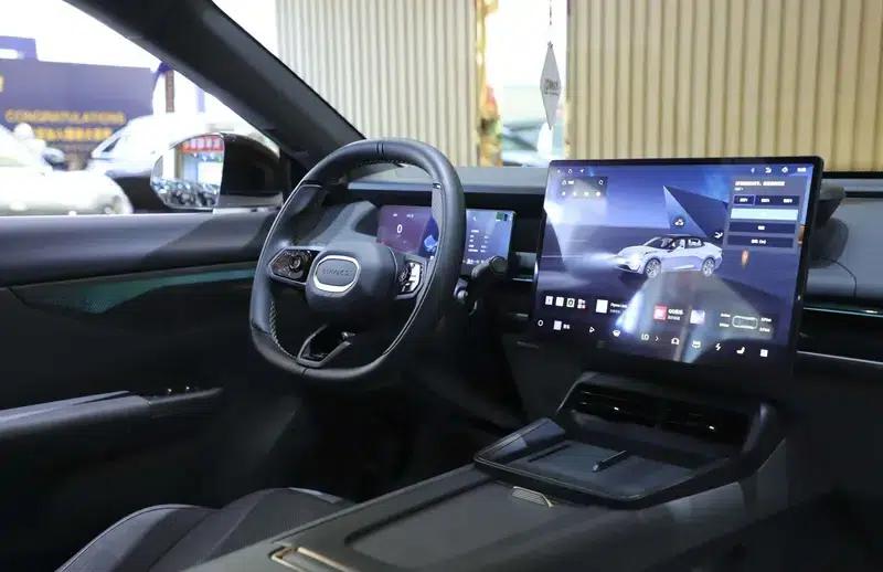 Lynk & Co 07 EM-P 2024 Model, 126km Long Range Intelligent Driving Ultra — миниатюра 14