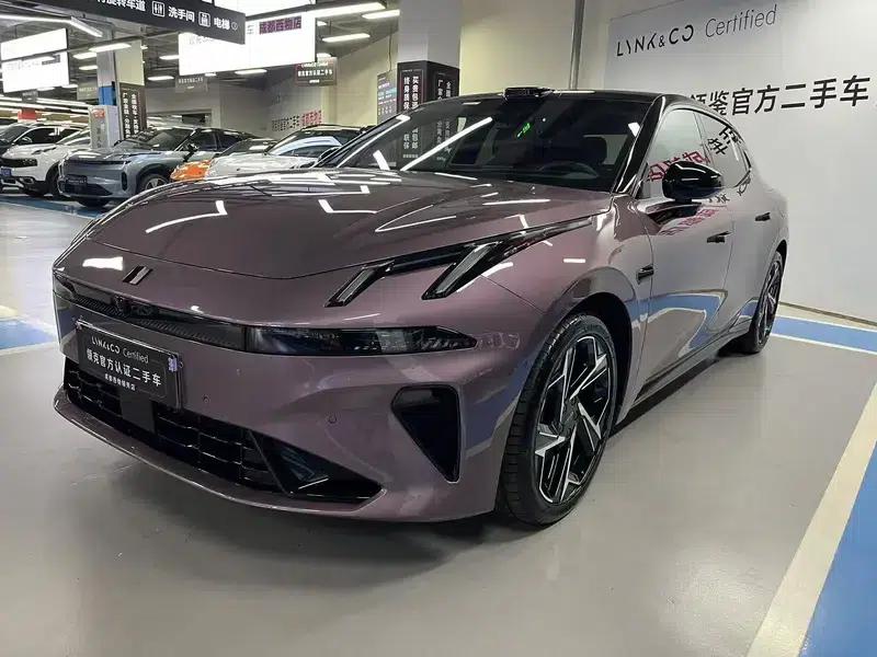 Lynk & Co 07 EM-P 2026 Model, 126km Long Range Ultra H7 — миниатюра 1
