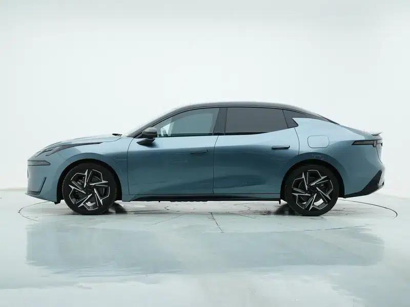 Lynk & Co 07 EM-P 2024 Model, 126km Long Range Ultra — миниатюра 4