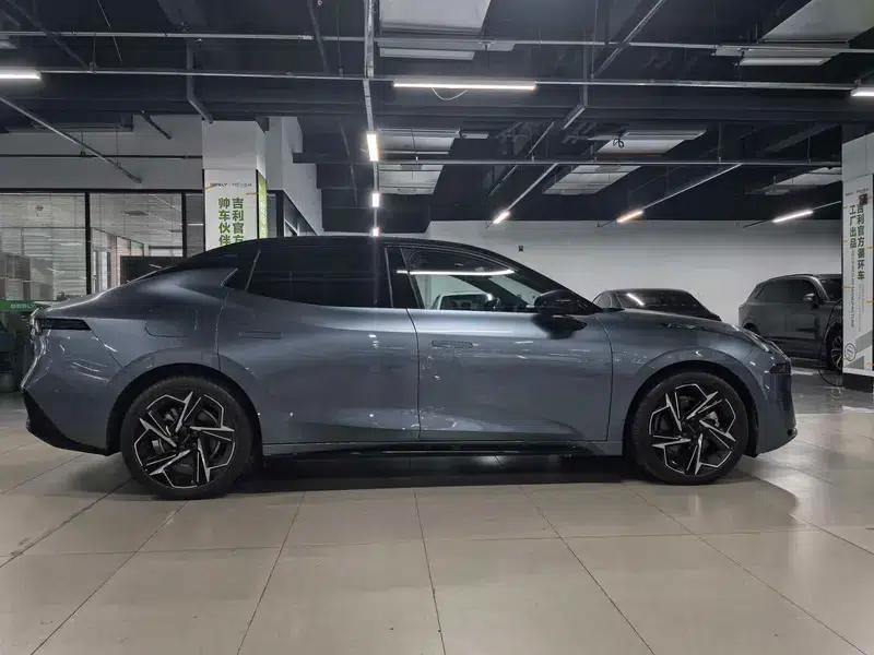 Lynk & Co 07 EM-P 2024 Model, 126km Long Range Ultra — миниатюра 7