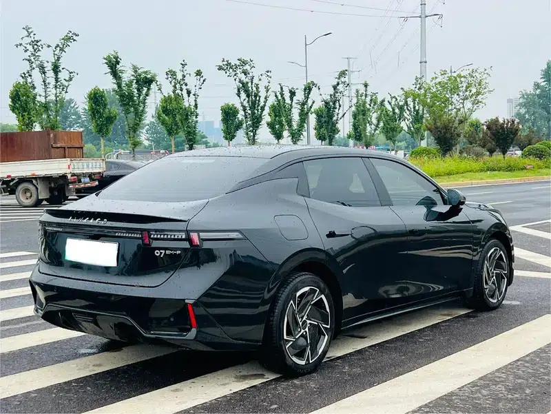 Lynk & Co 07 EM-P 2024 model, 126km long range, Halo — миниатюра 6