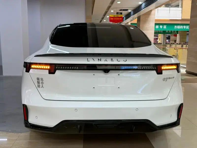 Lynk & Co 07 EM-P 2024 Model, 126km Long Range Ultra — миниатюра 6