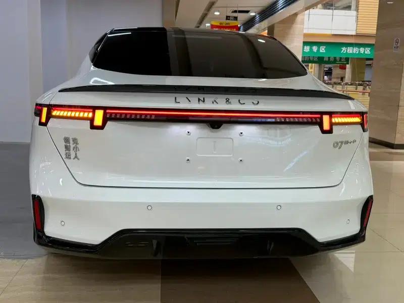 Lynk & Co 07 EM-P 2024 Model, 126km Long Range Ultra — миниатюра 8
