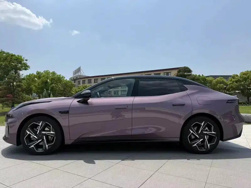 Lynk & Co 07 EM-P 2026 Model, 126km Long Range Ultra H7 — миниатюра 4